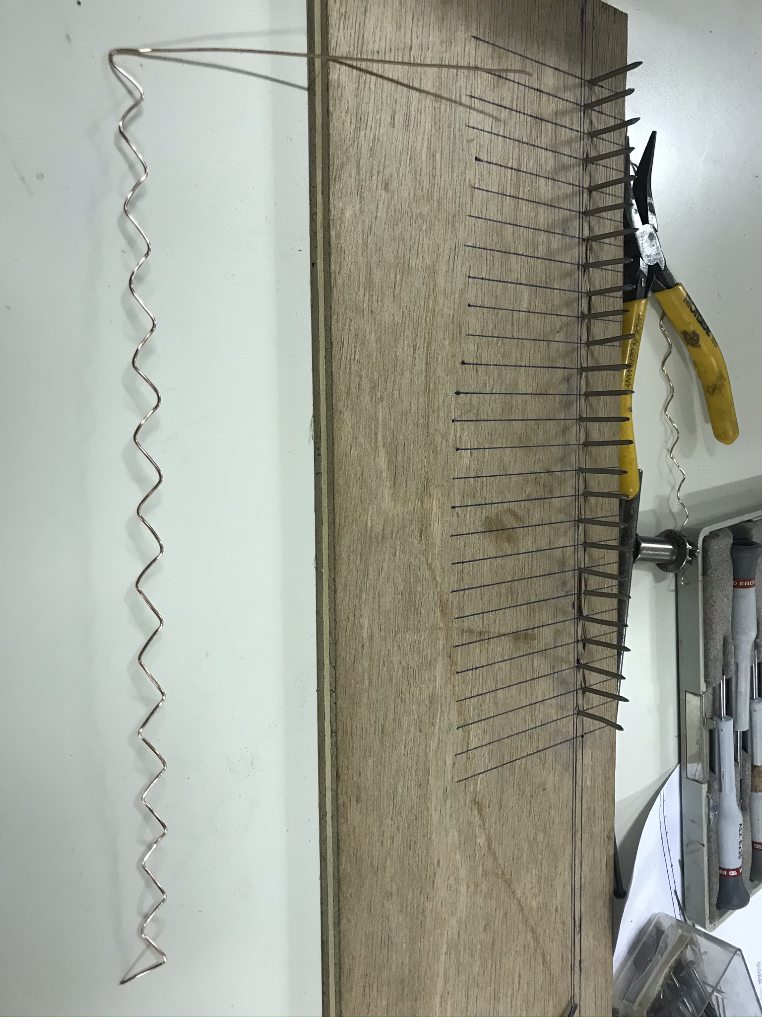 Bending the 0,8mm wire